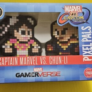Marvel Gamerverse Pixel Pals - Captain Marvel vs. Chun-Li